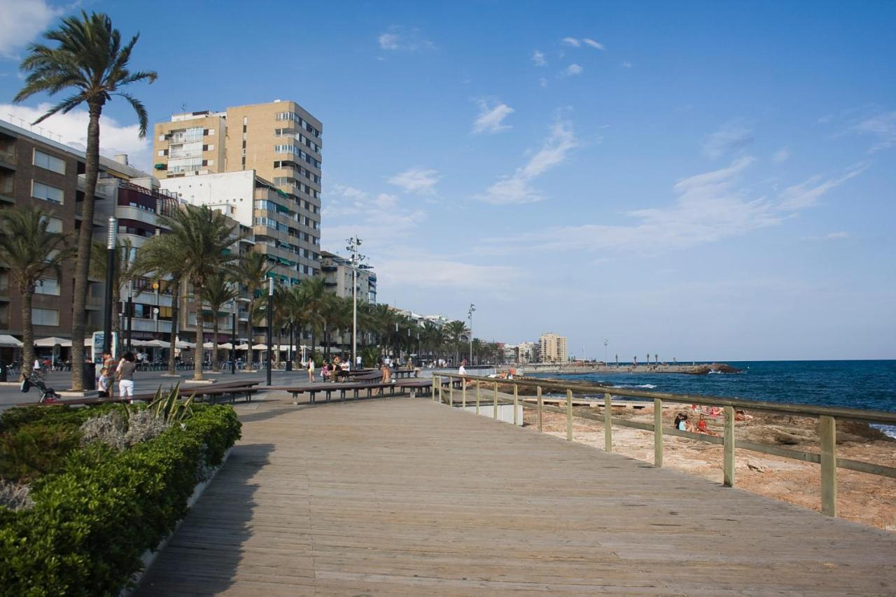 Homely Apartments Playa De Los Locos Torrevieja Exterior photo