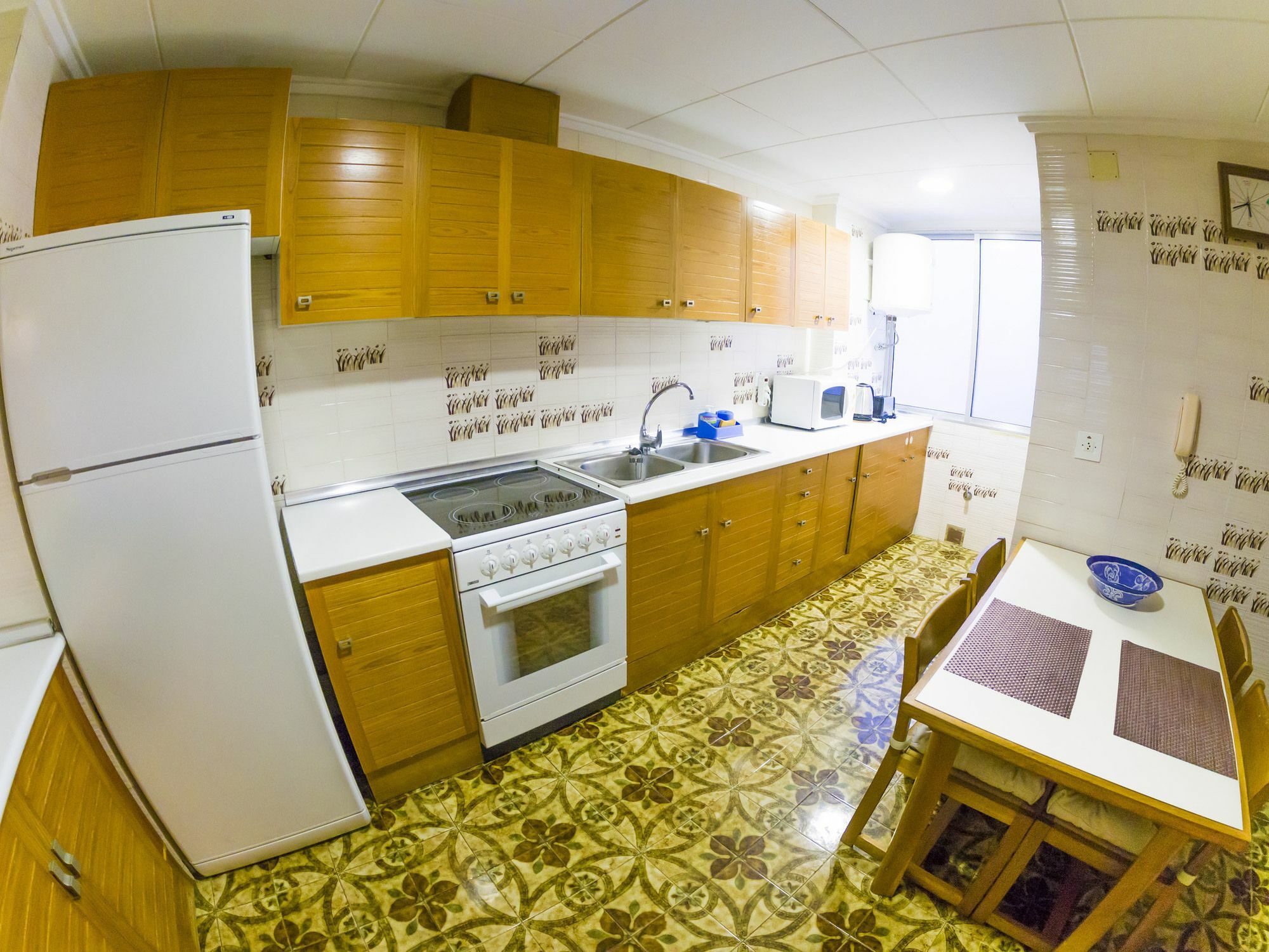 Homely Apartments Playa De Los Locos Torrevieja Exterior photo